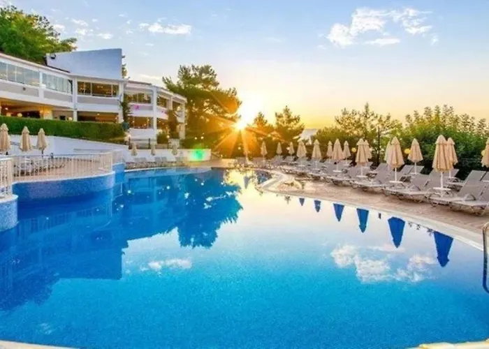 Marmaris All Inclusive Hotel فندق مرمريس